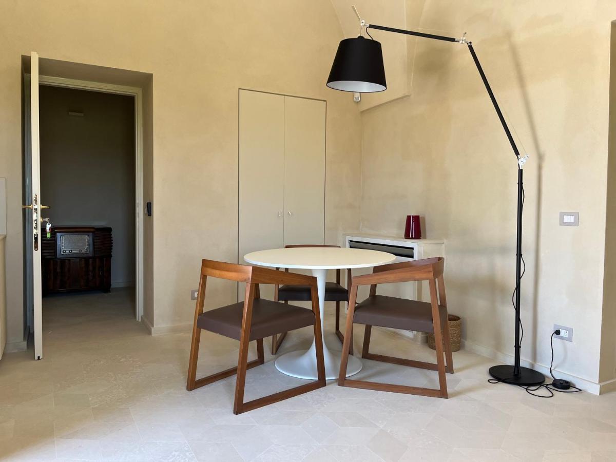 לצ'ה Casina Fontana Bed & Breakfast מראה חיצוני תמונה