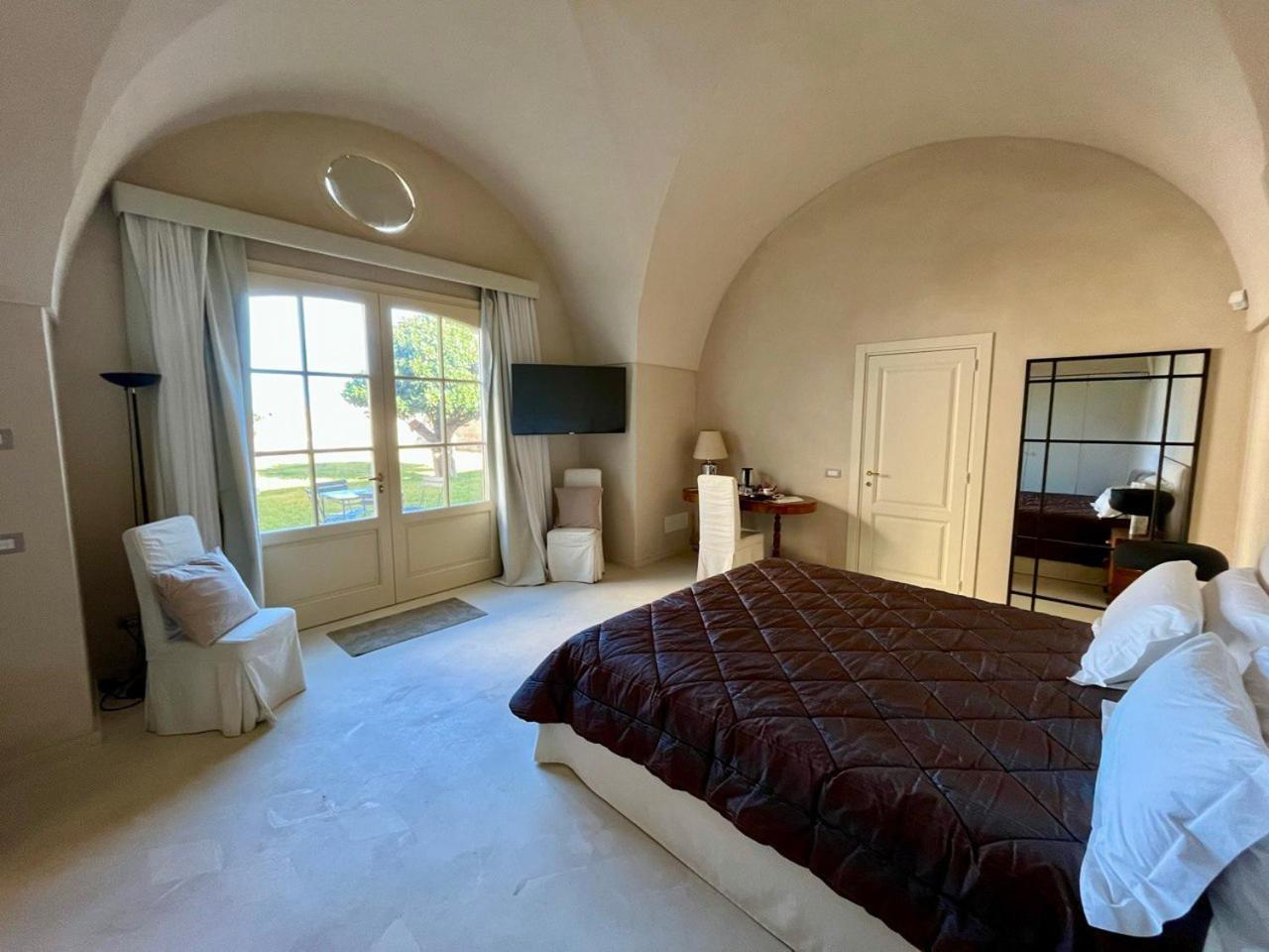 לצ'ה Casina Fontana Bed & Breakfast מראה חיצוני תמונה