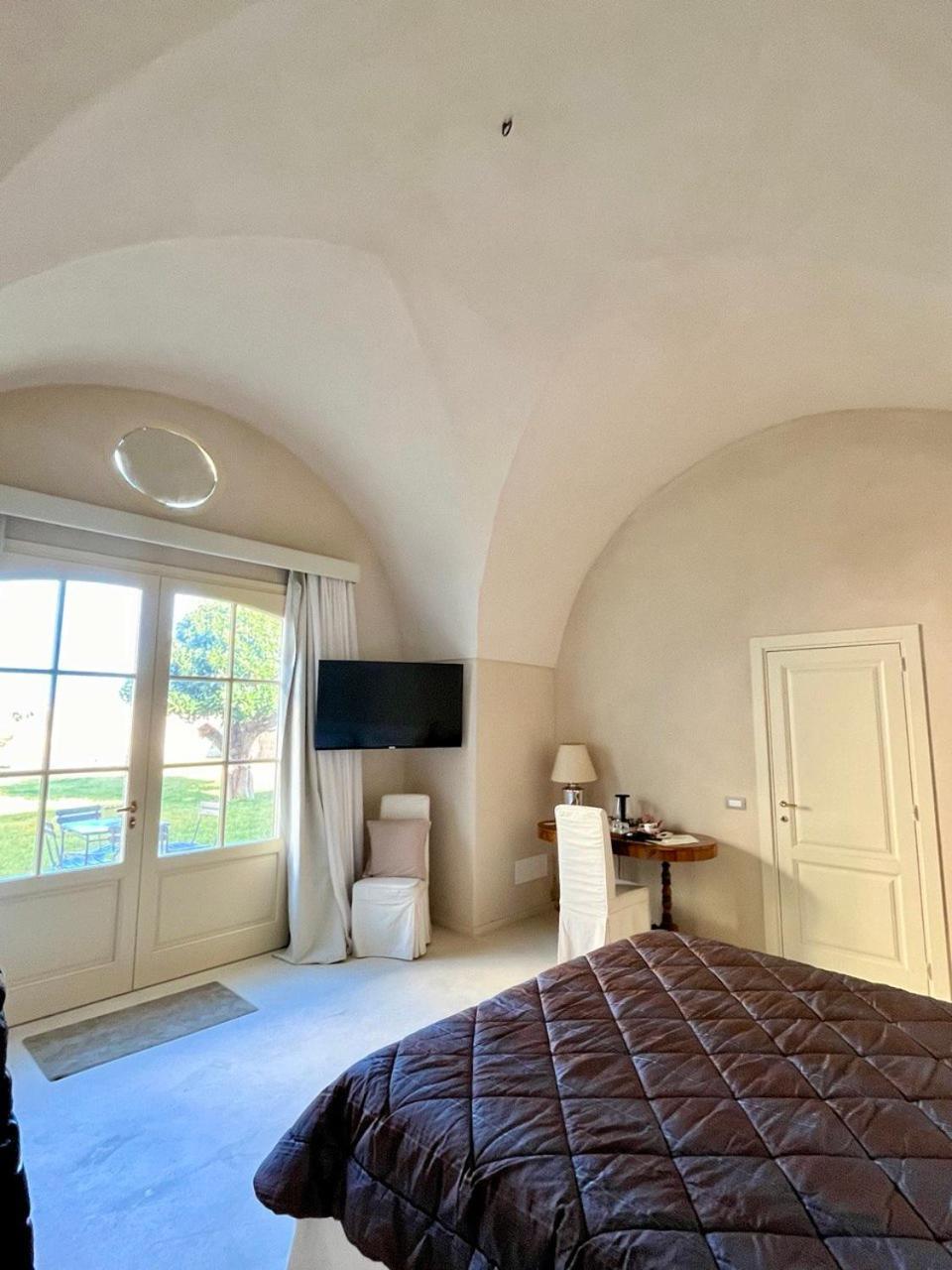 לצ'ה Casina Fontana Bed & Breakfast מראה חיצוני תמונה
