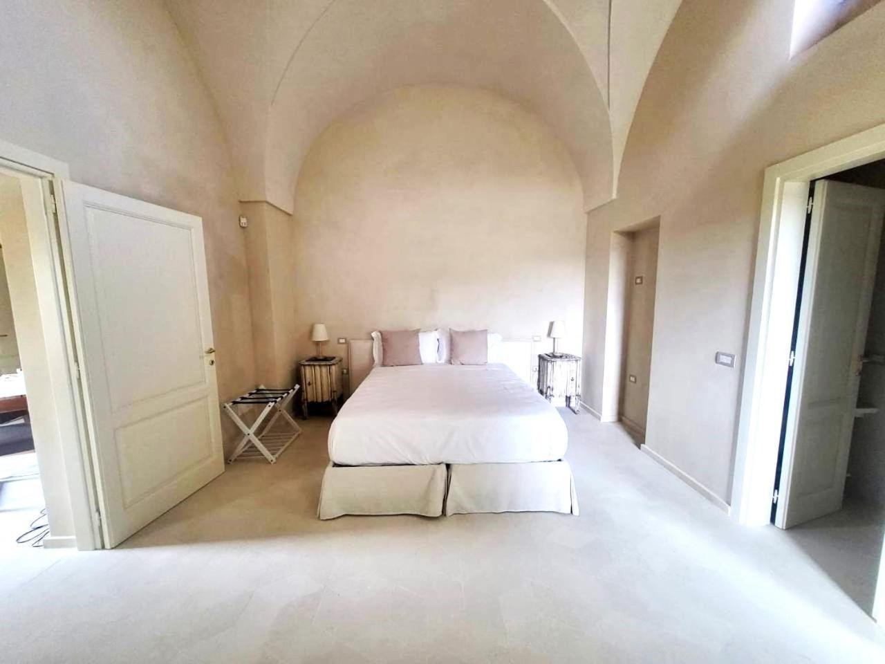 לצ'ה Casina Fontana Bed & Breakfast מראה חיצוני תמונה