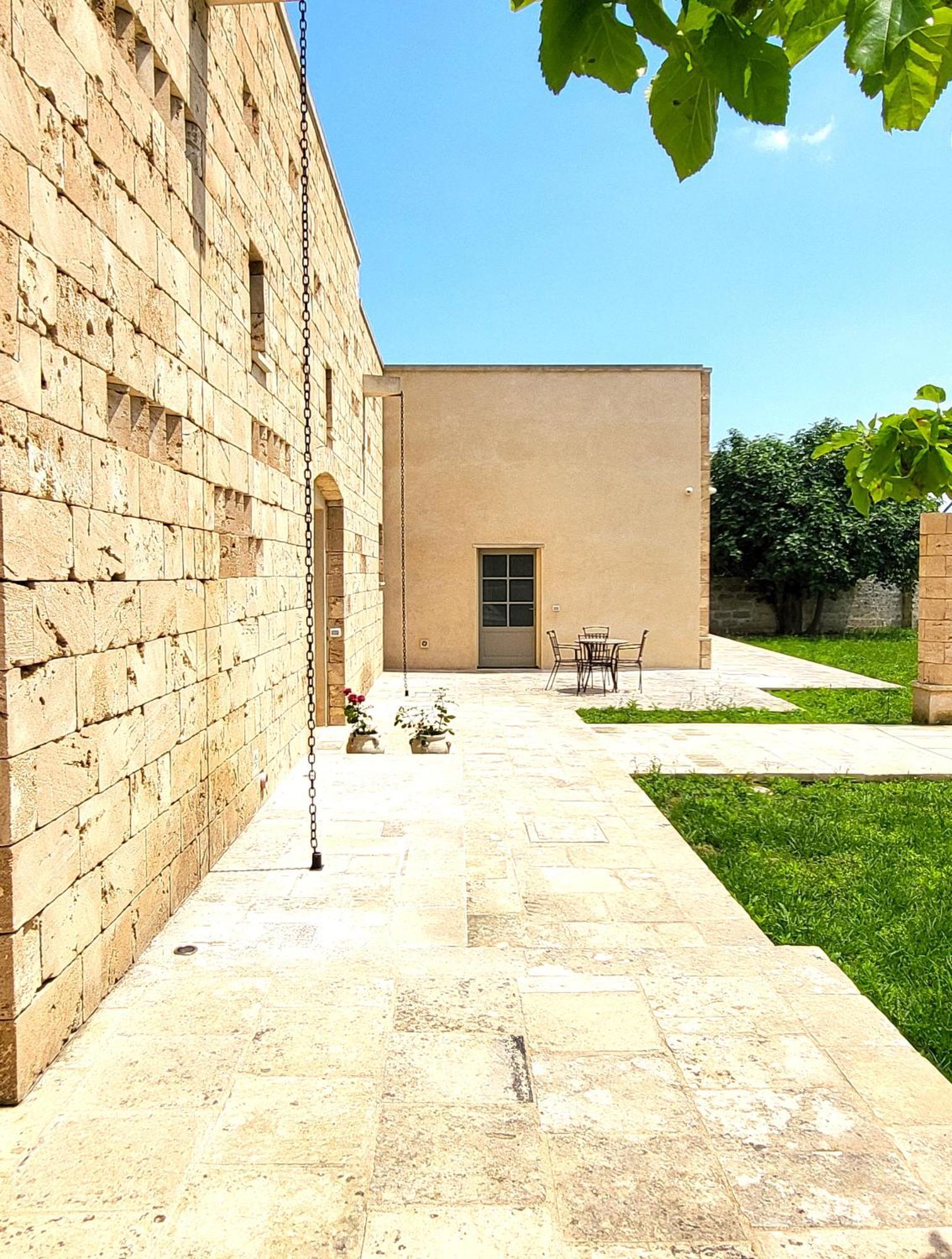 לצ'ה Casina Fontana Bed & Breakfast מראה חיצוני תמונה